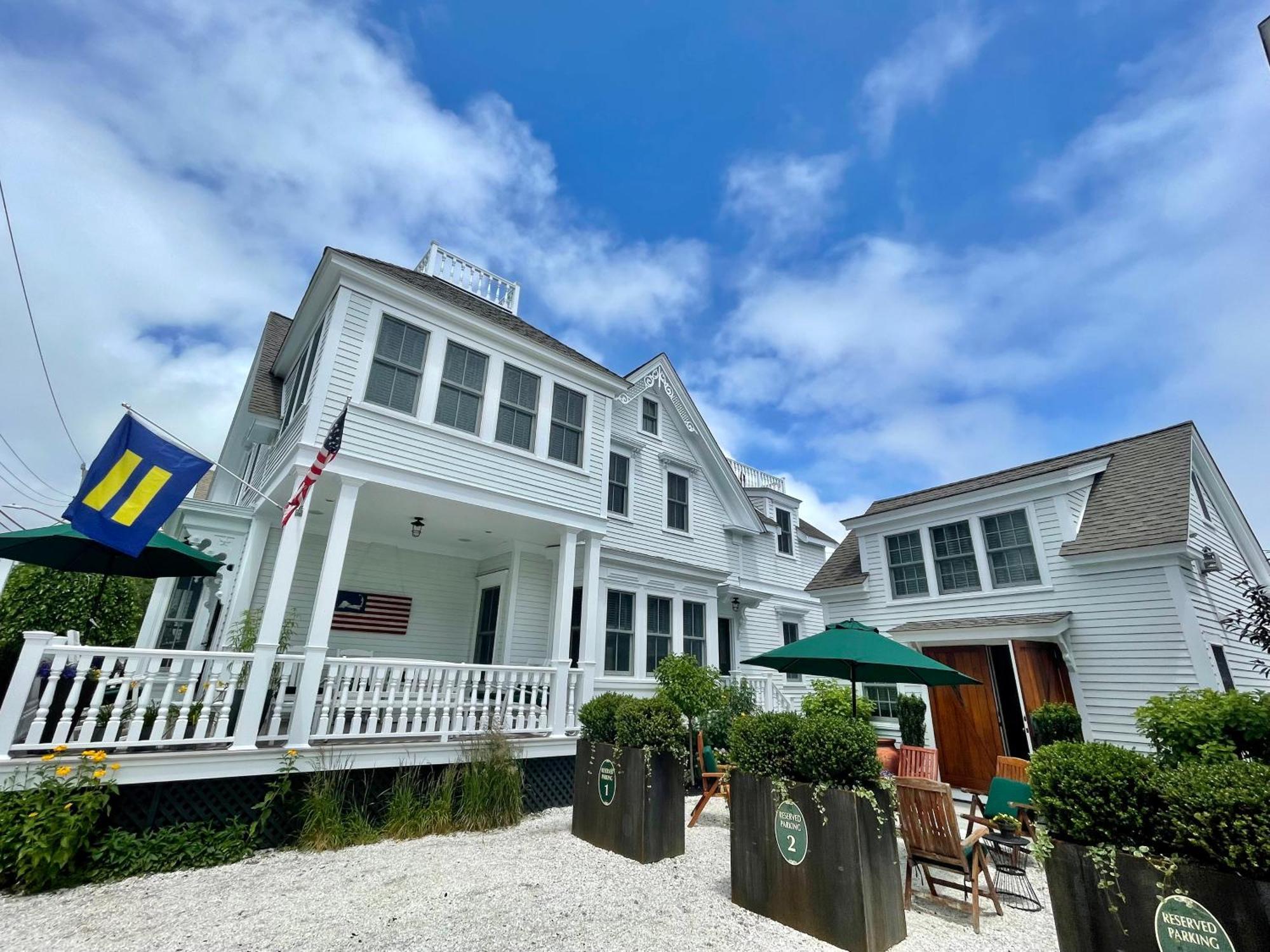 White Porch Inn โพรวินซ์ทาวน์ ภายนอก รูปภาพ